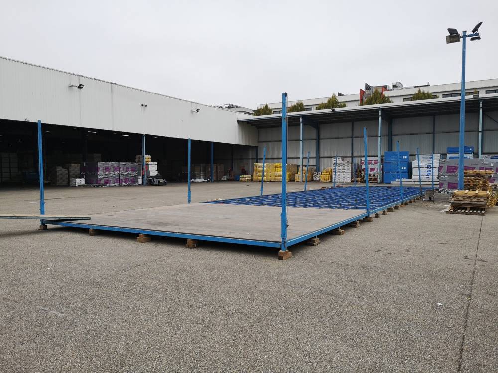 Pose-Plancher-Mikado-Sfic-scaled (1)