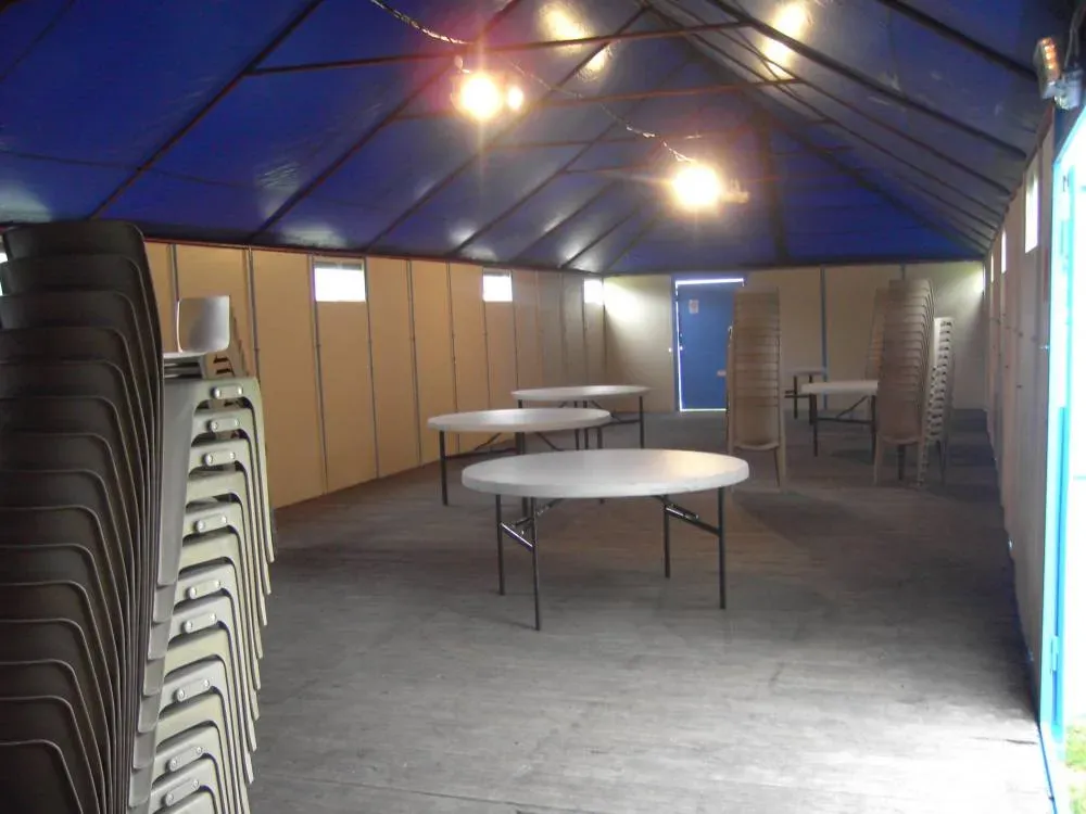 Location tables et chaises près de Ambert